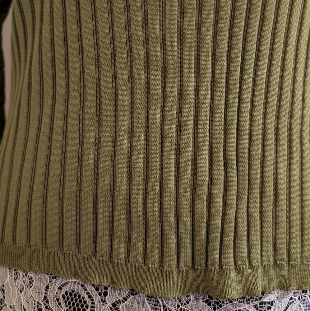 Green Ribbed Knit Sweater - Picture 2 of 10